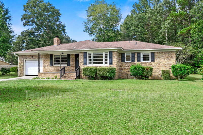 Foto principal - 137 Ravenell St