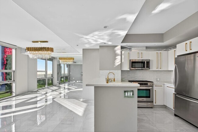 Foto del edificio - 321 Tenth Ave