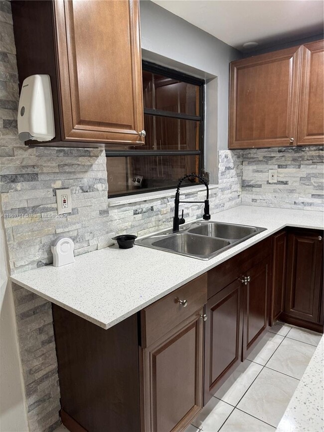 Foto del edificio - 6025 SW 133rd Ct