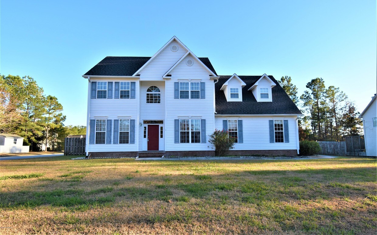 Foto principal - 211 Dockside Dr