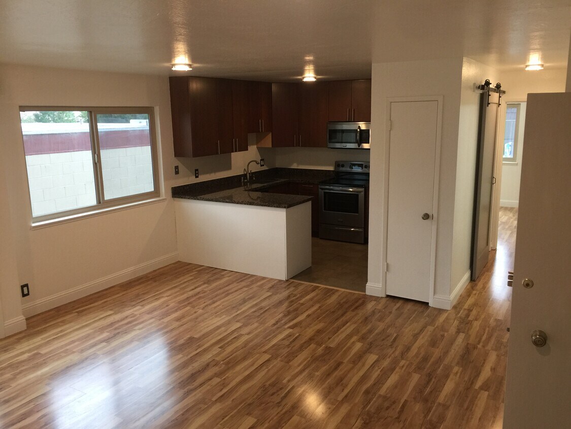 Primary Photo - 5025 Woodminster Ln