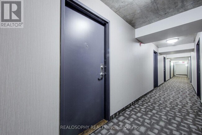 Photo du bâtiment - 1029 King St W