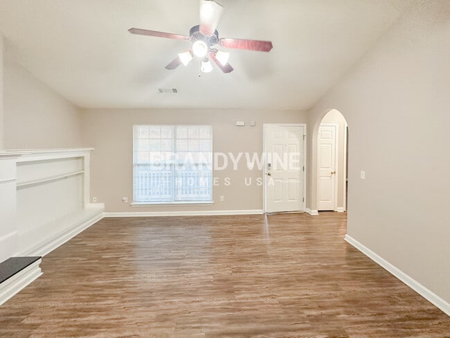 Building Photo - 4830 Buckeye Pl