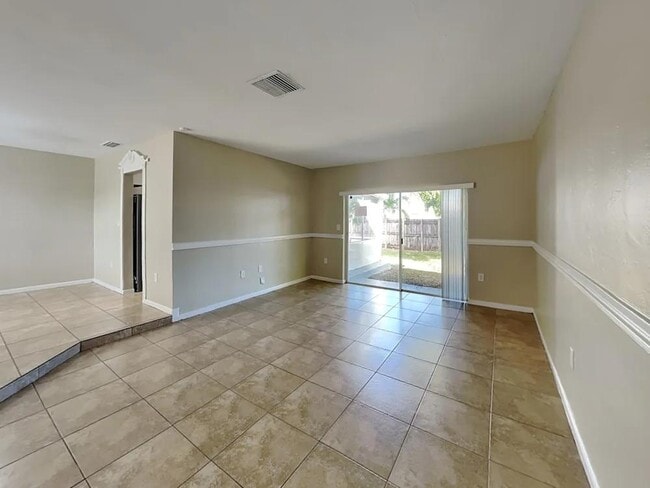 Foto del edificio - 10312 SW 156th St