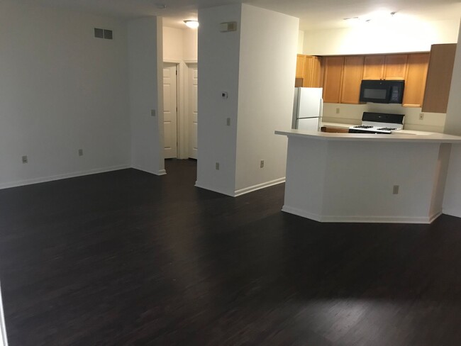 Interior Photo - Autumn Park Apartments