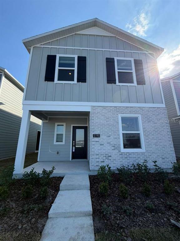 Foto del edificio - 5195 Loyalty Dr