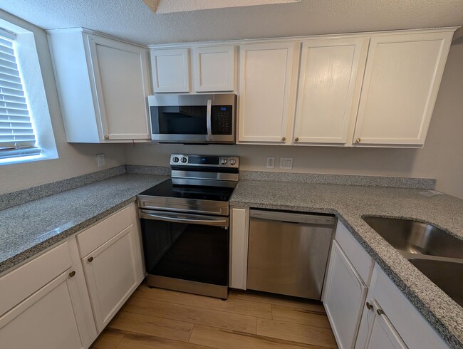 Foto del edificio - 2 bedroom, 2 Bathroom The Cliffs at North ...
