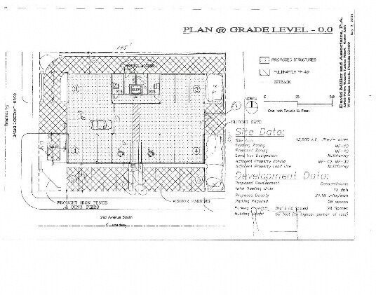 Plano de planta de la sala de estar a nivel de la tierra - 130 S Lakeside Ave