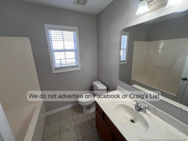 Building Photo - 5620 Thackeray Dr