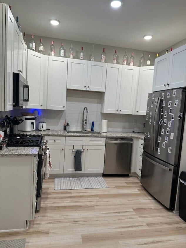 Photo - 406 Race Street