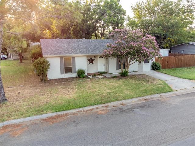 Foto principal - 1717 Meadow Oak Dr