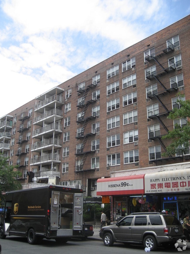 Building Photo - Park Regent Condominium