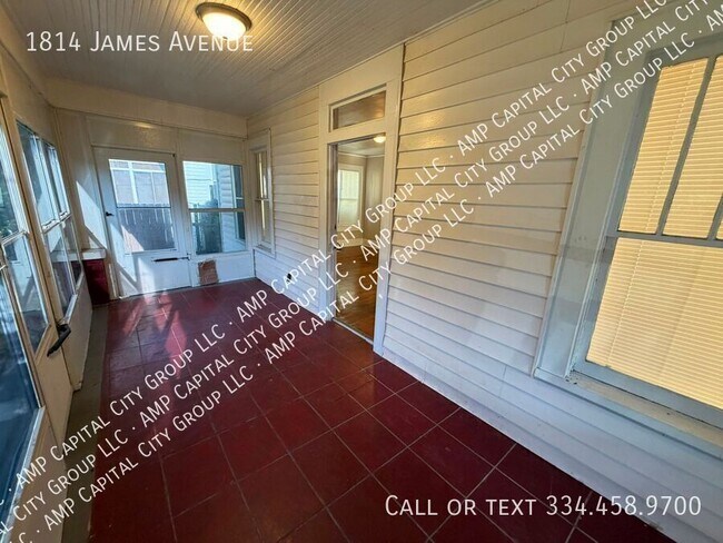 Building Photo - 1814 James Ave