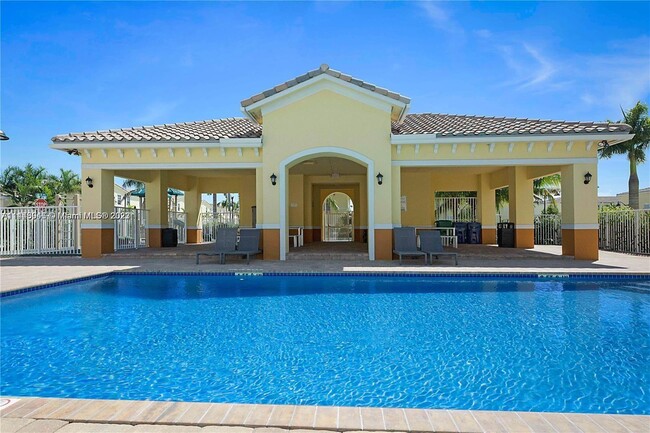 Building Photo - 1134 NW 40th Ter