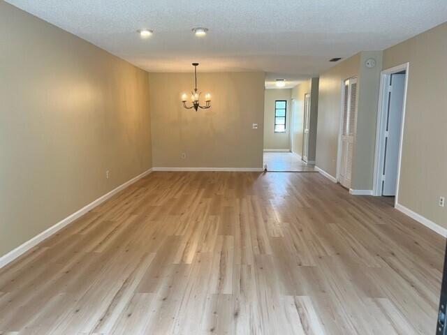 Foto del edificio - 8436 Cypress Ln