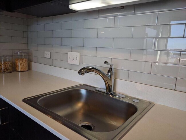 Foto del edificio - 3131 N Clark St