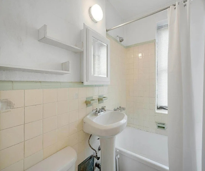 Building Photo - 205 E 78th St