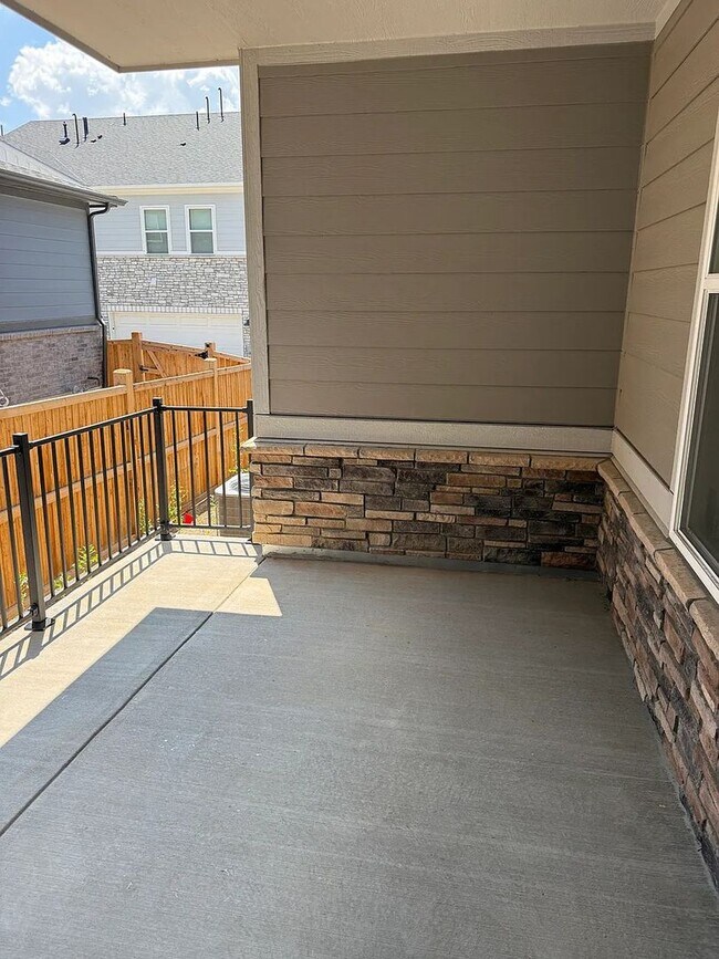 Foto del edificio - 745 N Tempe St