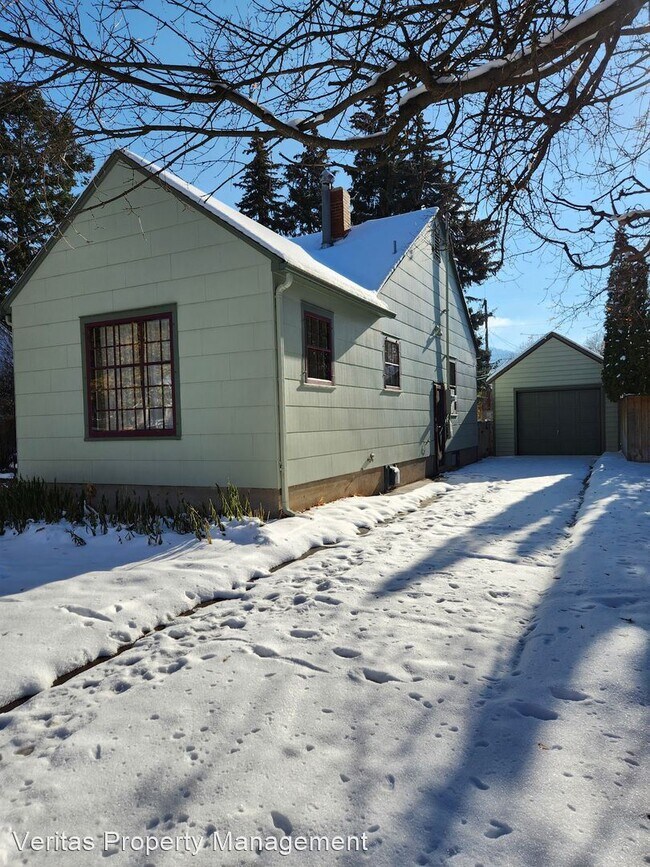 Building Photo - 3 br, 1.5 bath House - 365 Burlington Avenue