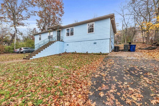 Foto del edificio - 306-306 Glenwood Cir