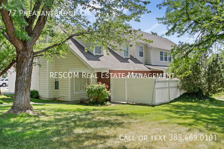 Primary Photo - 77 Pheasantbrook Cir