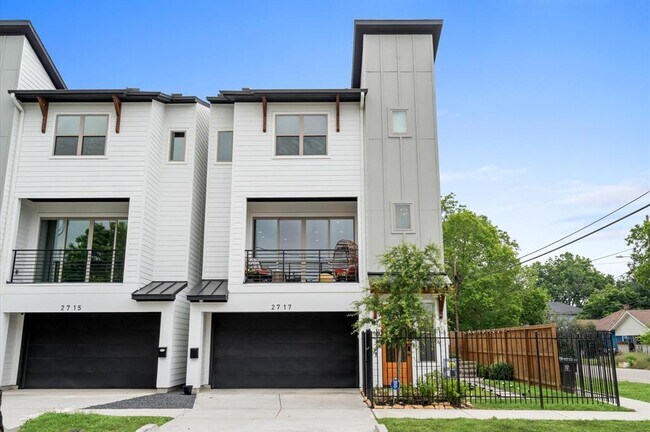 Foto del edificio - 2717 Drew St