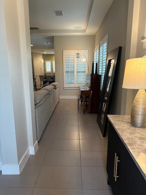 Foto del edificio - 309 Jeffrey David Ln W