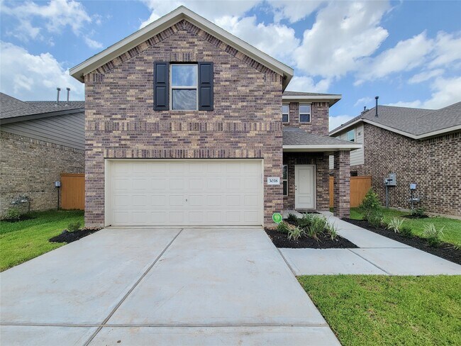 Building Photo - 3038 Pensacola Dr