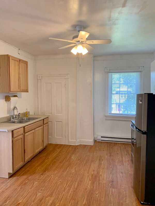 Building Photo - 1204 N 20th St