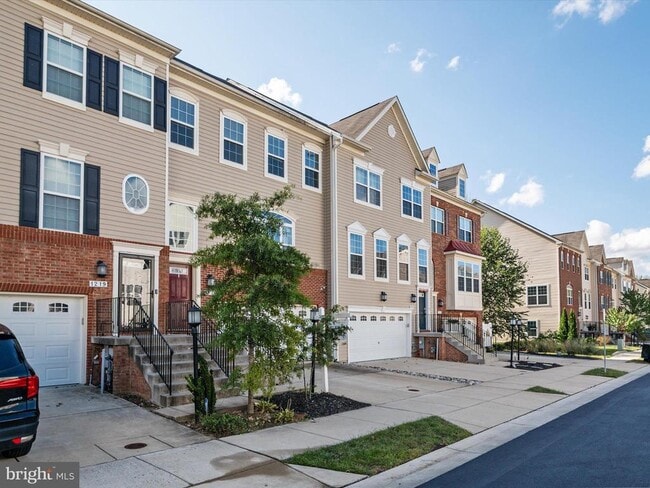 Foto del edificio - 1221 Orchid Rd