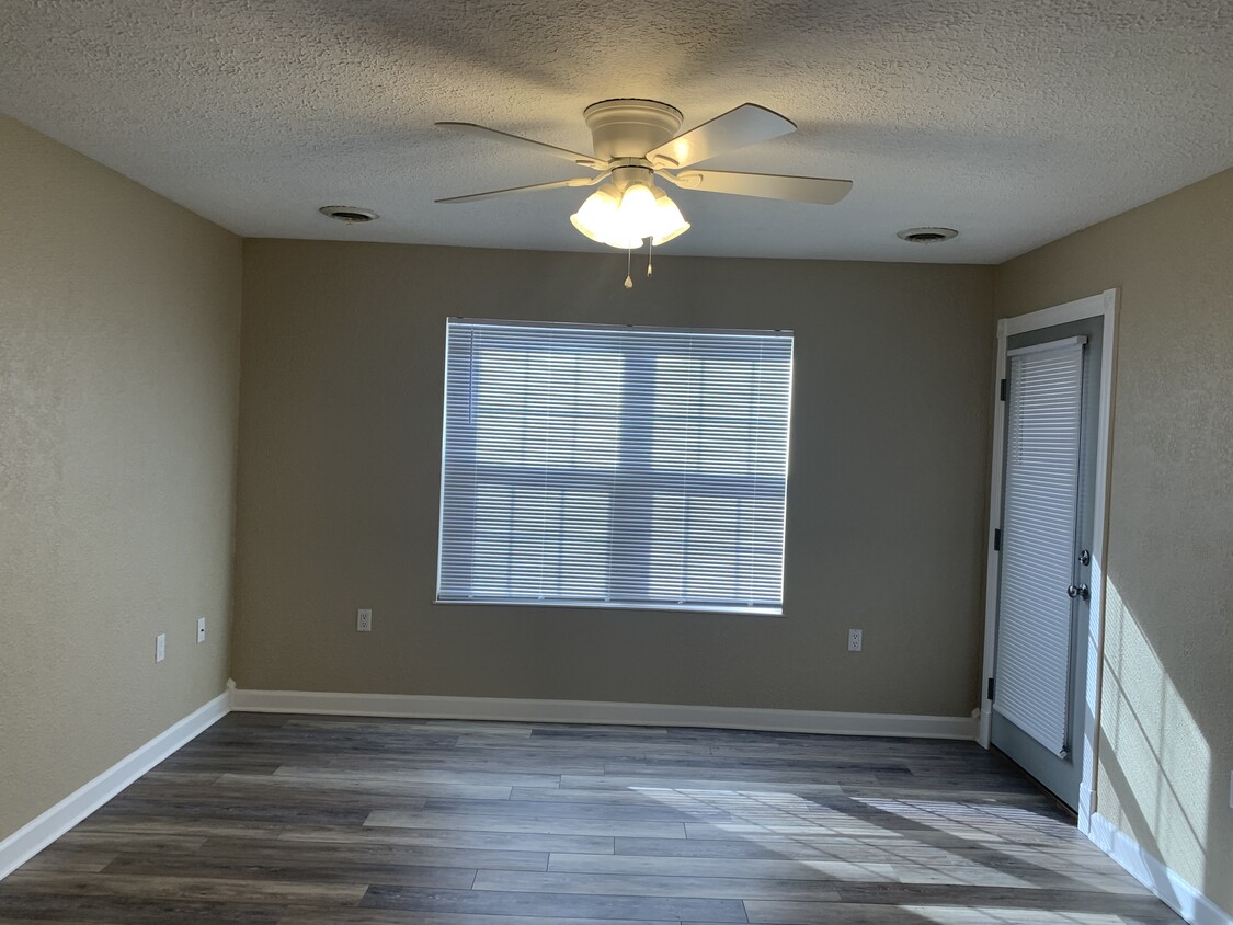 Foto principal - 152 Brenda Ln