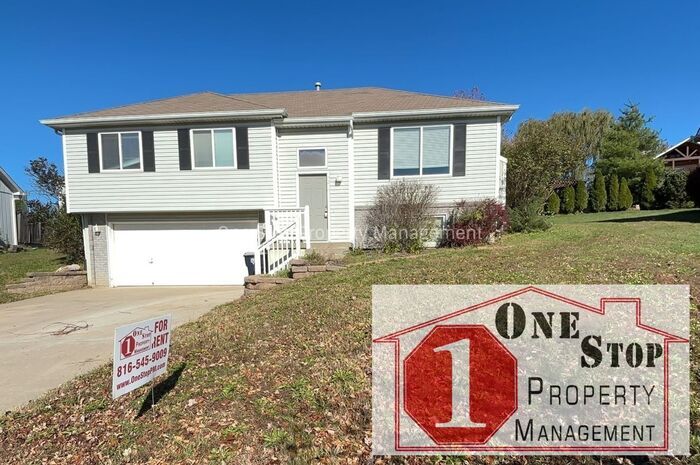 Primary Photo - 3-Bedroom, 2-Bathroom Home in Kansas City