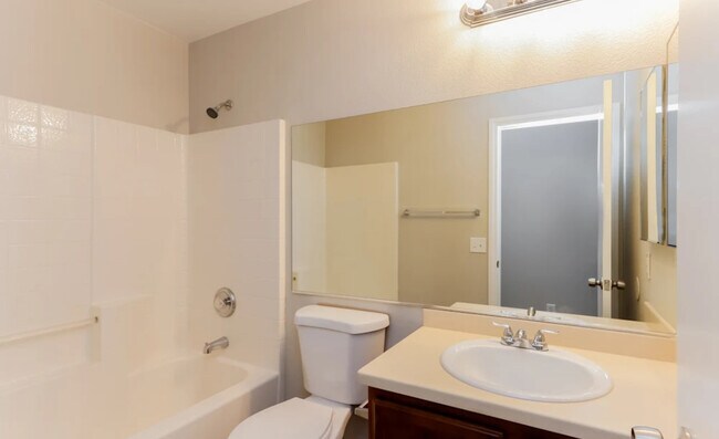 Foto del edificio - 7354 Tamoshanter Way