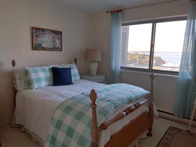 Building Photo - 148 Breakwater Dr