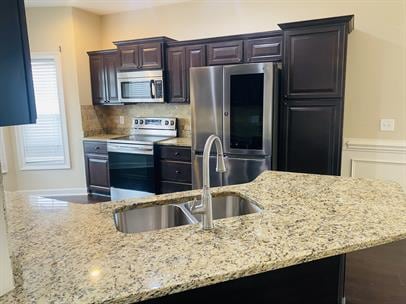 Building Photo - 4869 W Paces Trl