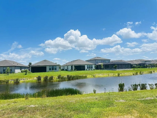 Building Photo - 5654 Equator Ct