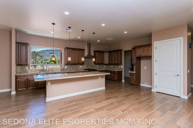 Building Photo - 3 br, 2.5 bath House - 35 BRIELLE LANE