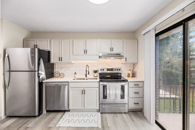 Foto del edificio - 4809 Cannon Ridge Dr