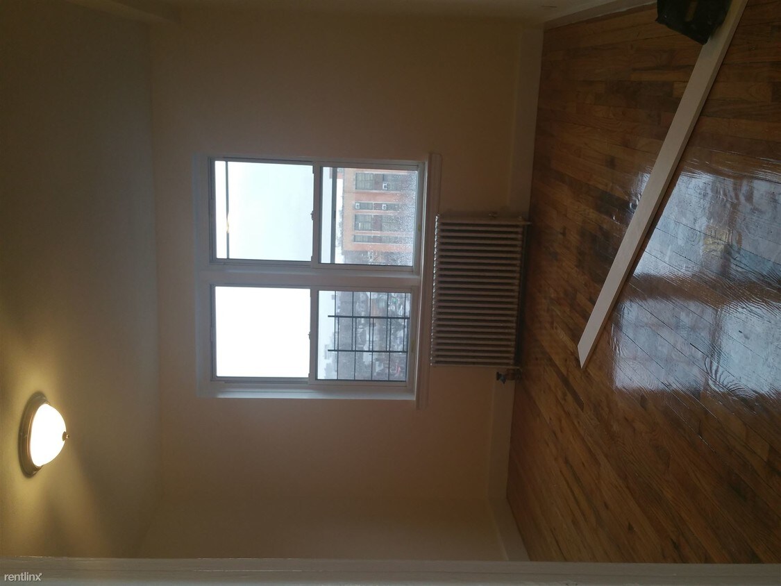 Primary Photo - 2865 Ocean Ave