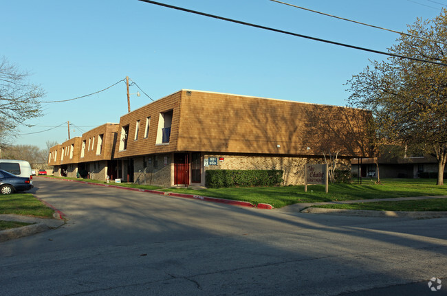 Building Photo - Chalet Apartments