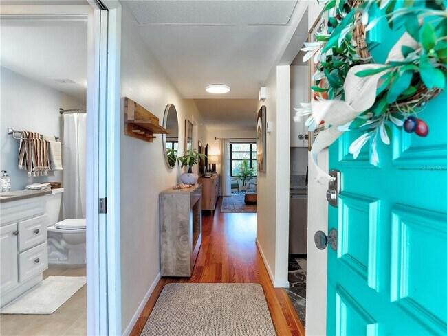 Foto del edificio - 322 Timber Lake Dr