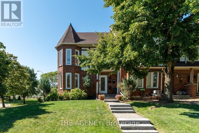 Building Photo - 26 Harbour Dr