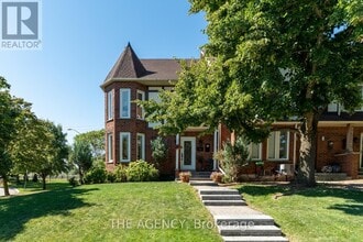 Building Photo - 26 Harbour Dr