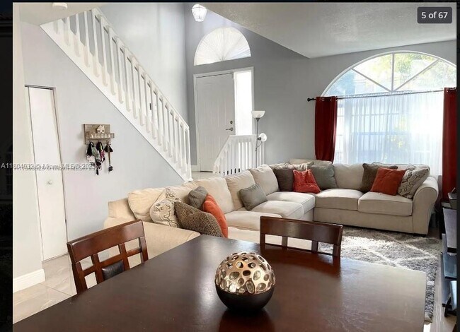 Foto del edificio - 409 NW 87th Ln