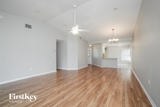 Building Photo - 4301 Larrys Lagoon