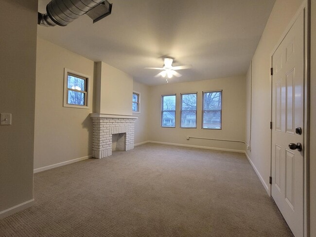 Building Photo - 1511 Columbus Ave