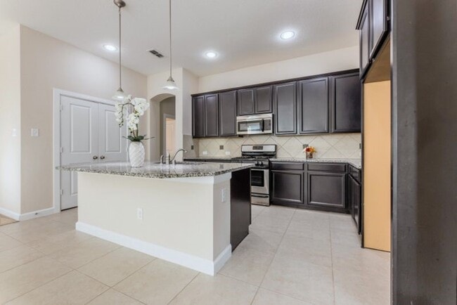 Building Photo - 19642 Travis Cannon Ln