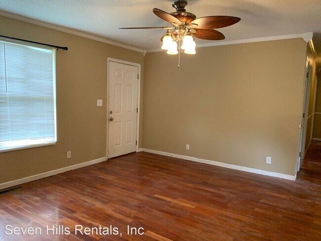 Building Photo - 3 br, 2 bath House - 24 Mason Circle