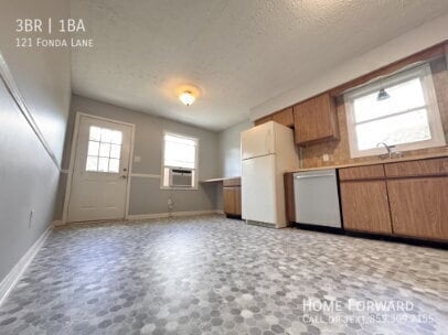 Foto del edificio - 121 Fonda Ln