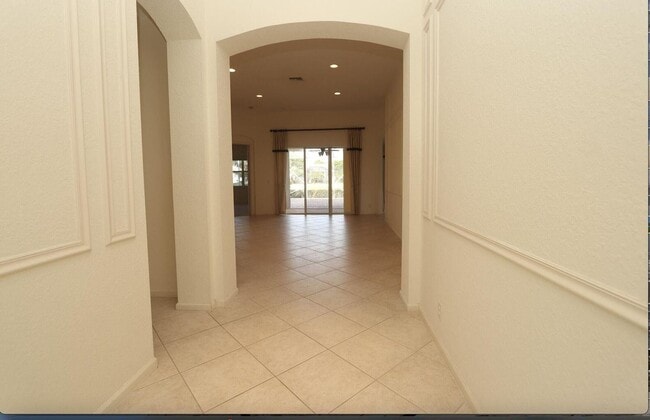 Building Photo - 9183 Bay Point Cir